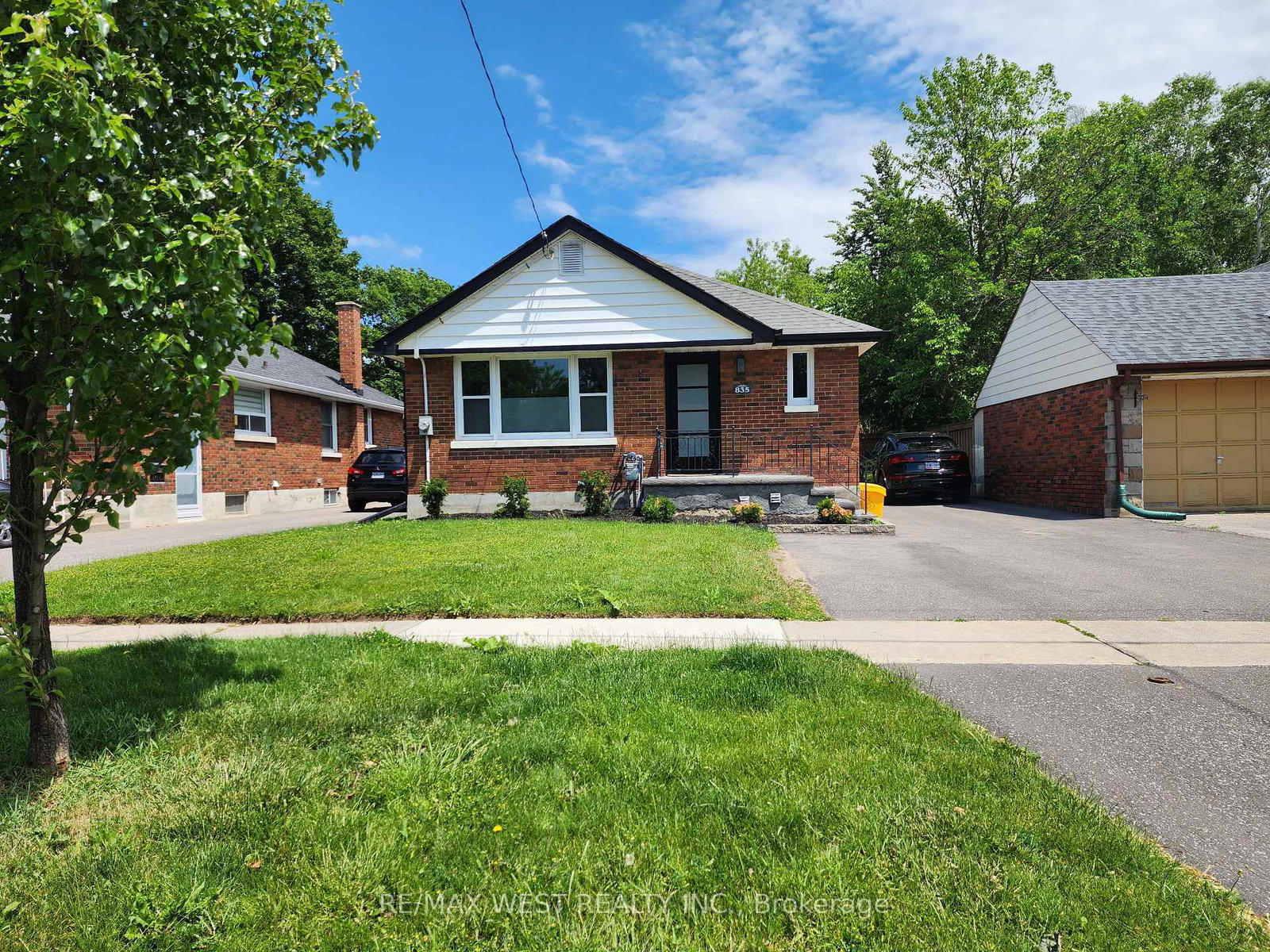 835-hortop-street-oshawa-ontario-e13496622