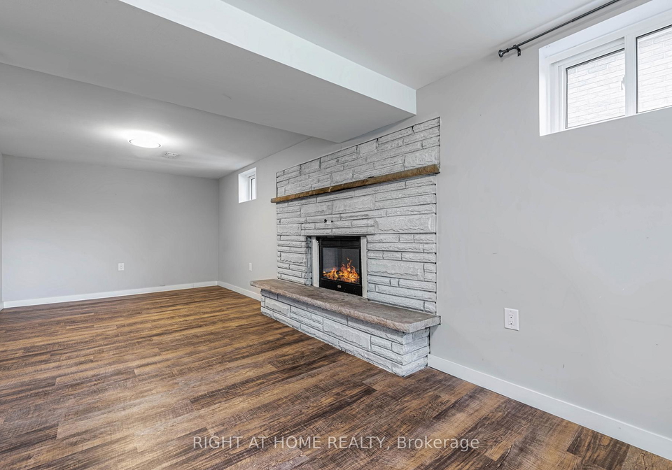 297-geneva-avenue-oshawa-ontario-e13497040