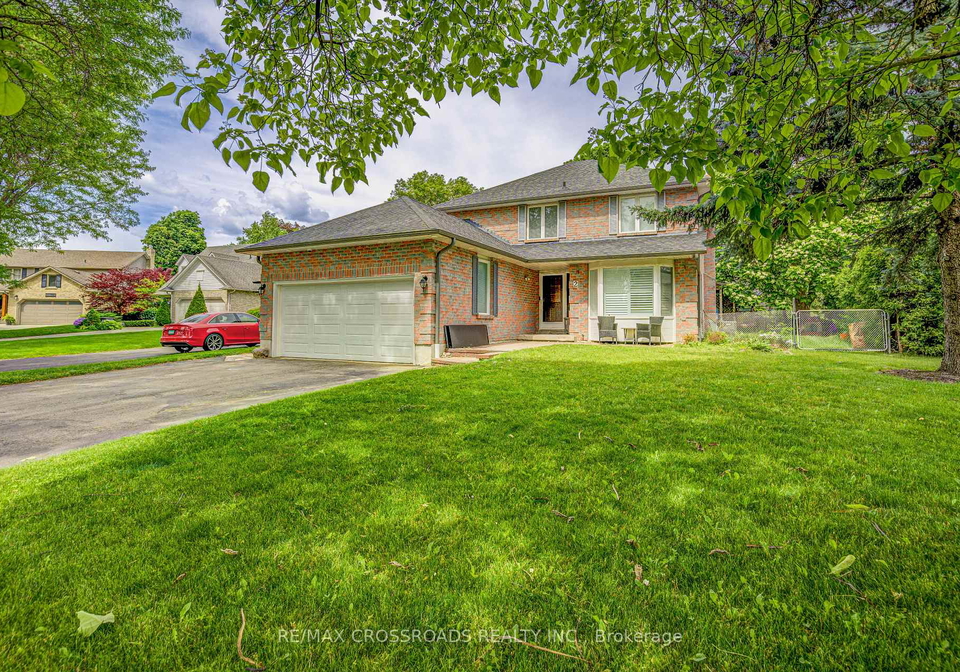 2-viceregal-court-whitby-ontario-e13497078