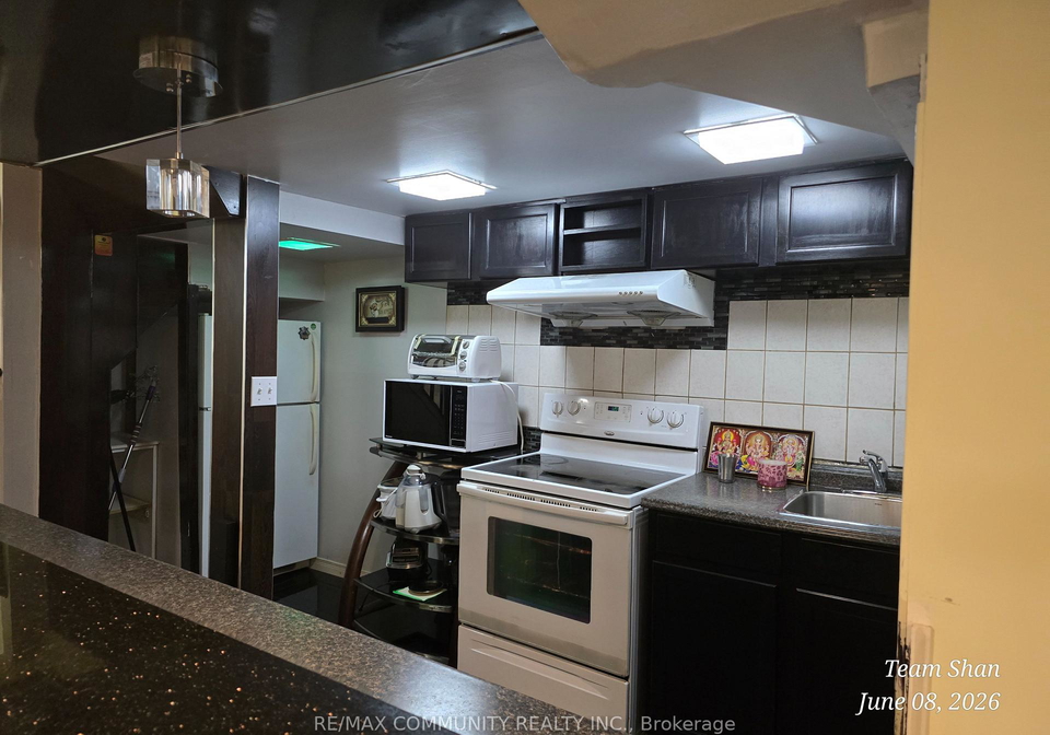 57-valley-centre-drive-toronto-scarborough-ontario-e13497184