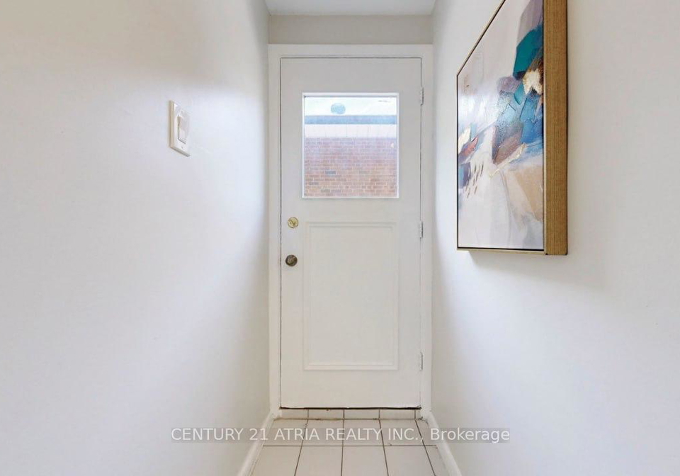 60-beacham-crescent-toronto-scarborough-ontario-e13497356