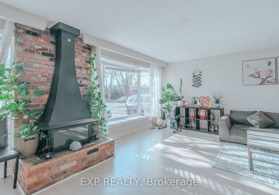 20-manorglen-crescent-toronto-scarborough-ontario-e13498250