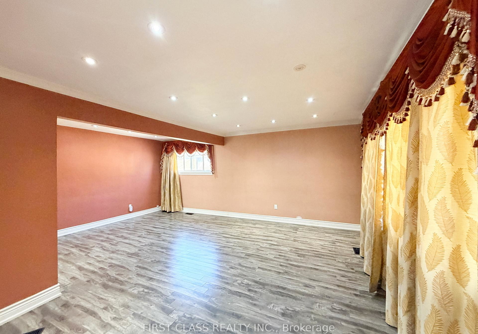 15-leahann-drive-toronto-scarborough-ontario-e13498402