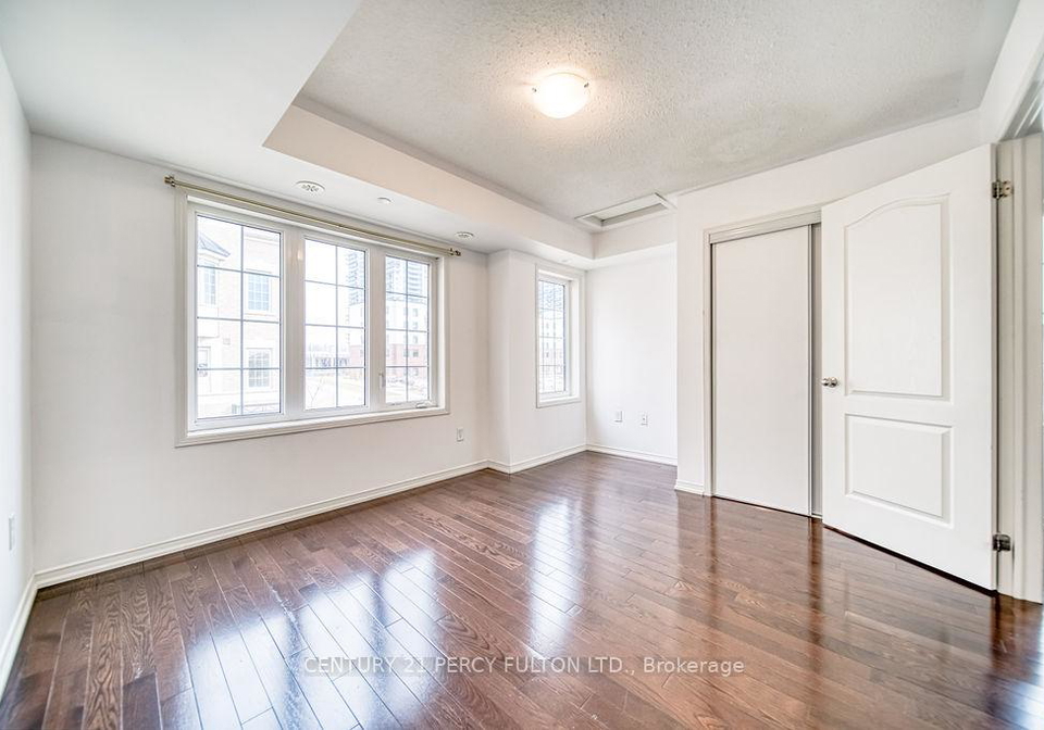80-sarita-path-oshawa-ontario-e13499010