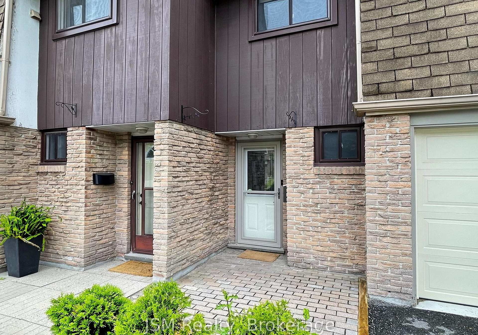 1958-rosefield-road-pickering-ontario-e13500078