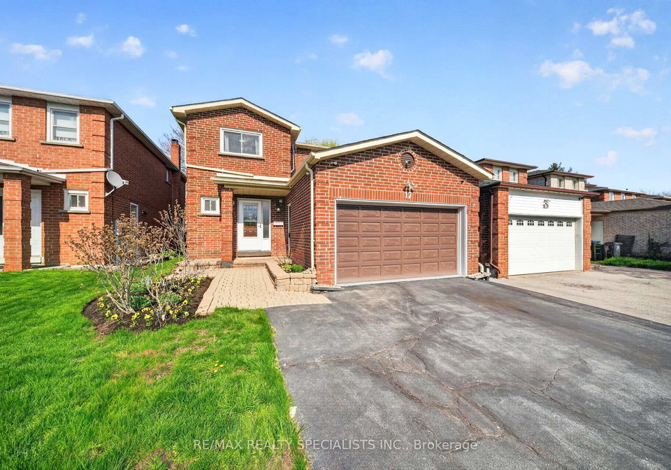17-payzac-avenue-toronto-scarborough-ontario-e13500108