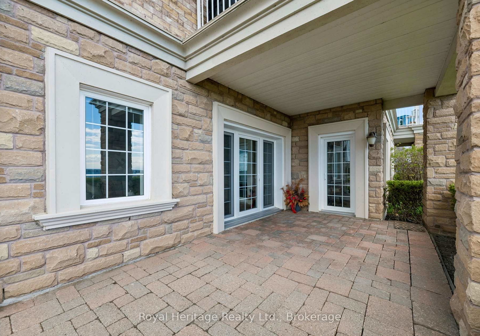 385-lakebreeze-drive-clarington-ontario-e13500392