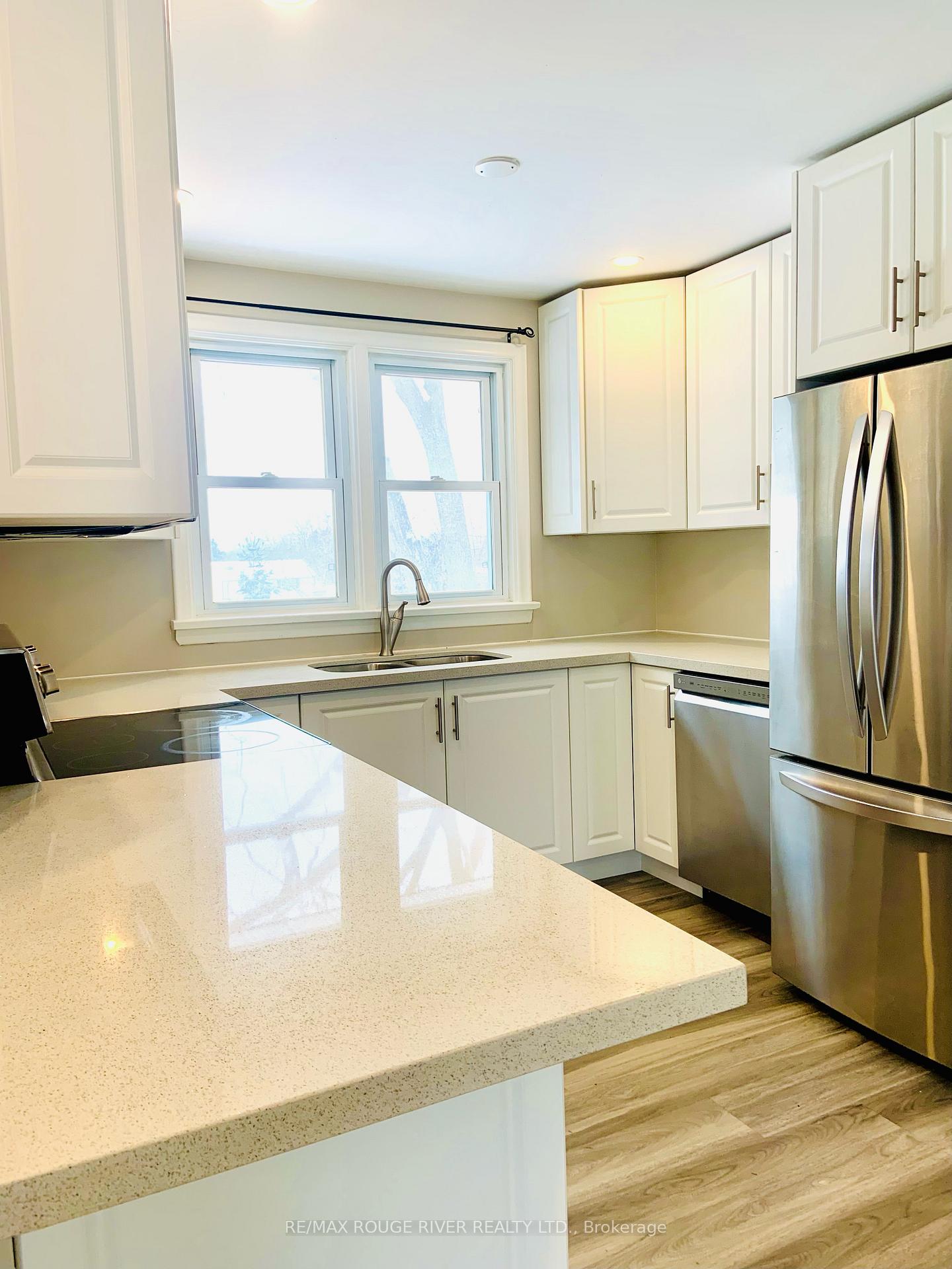 513-rossland-road-e-oshawa-ontario-e13500834