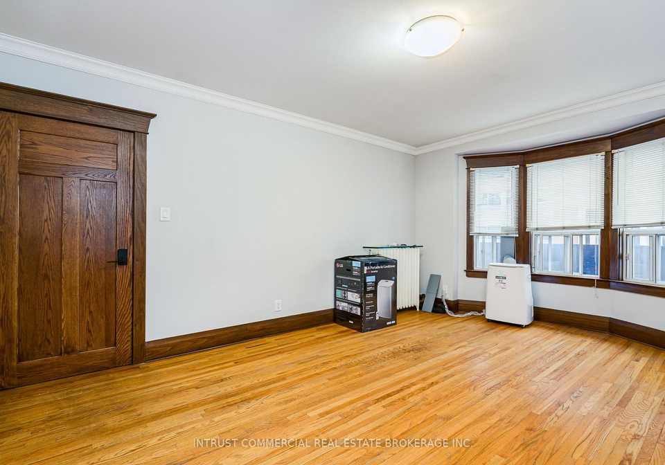 185danforth-avenue-toronto-east-york-ontario-e13501584