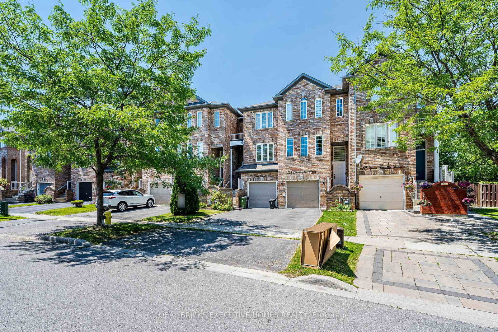 124-conn-smythe-drive-toronto-scarborough-ontario-e13501942