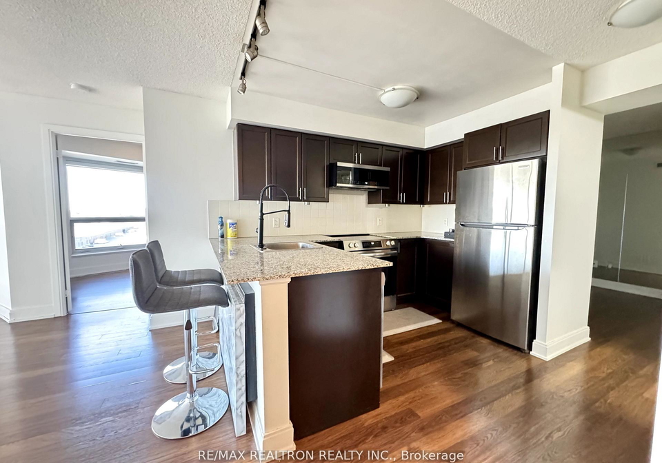 135-village-green-square-toronto-scarborough-ontario-e13502926
