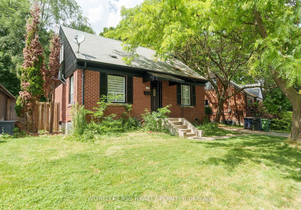 152-ferris-road-toronto-east-york-ontario-e13502960