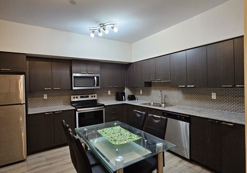 2152-lawrence-avenue-toronto-scarborough-ontario-e13503044