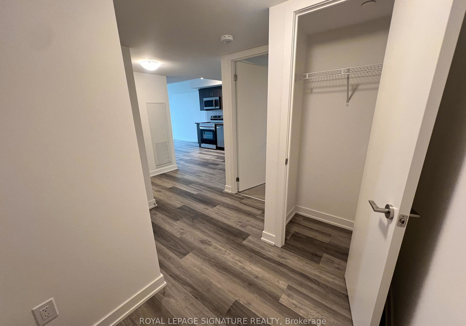 1010-sandy-beach-road-pickering-ontario-e13503126