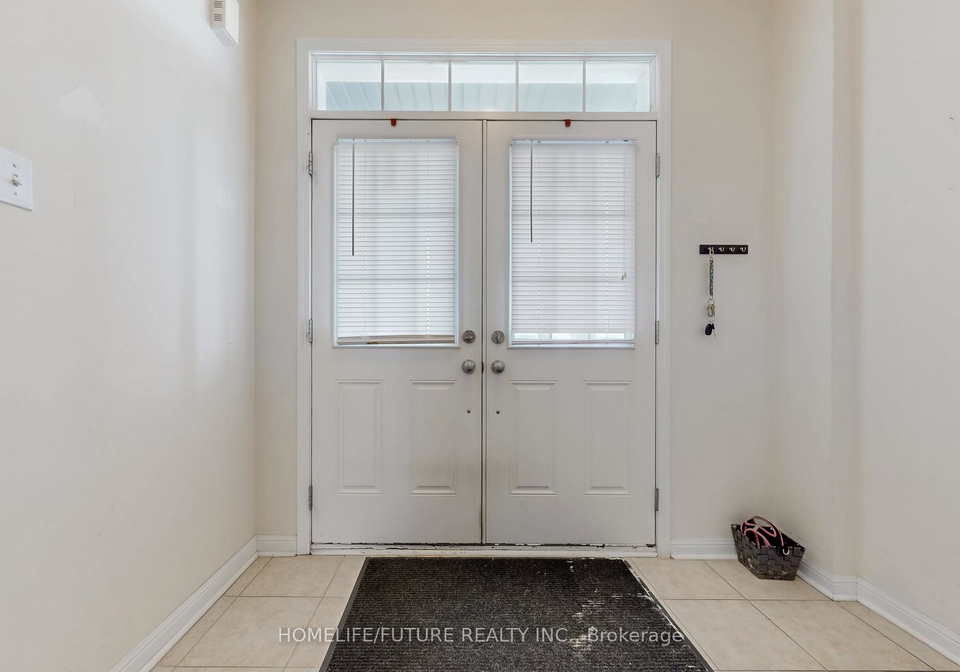 23-edwin-carr-street-clarington-ontario-e13503220