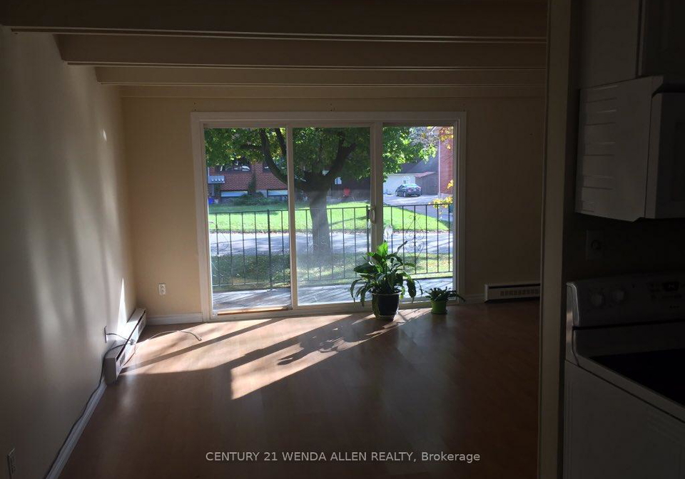 558-lansdowne-drive-oshawa-ontario-e13503278