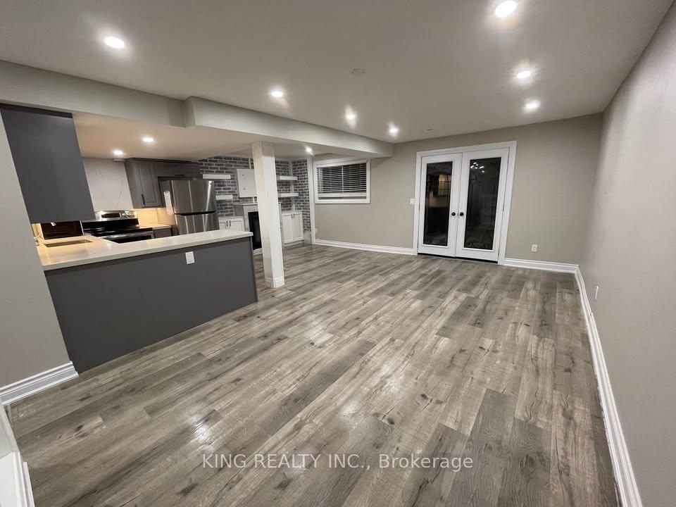728-down-crescent-oshawa-ontario-e13503280