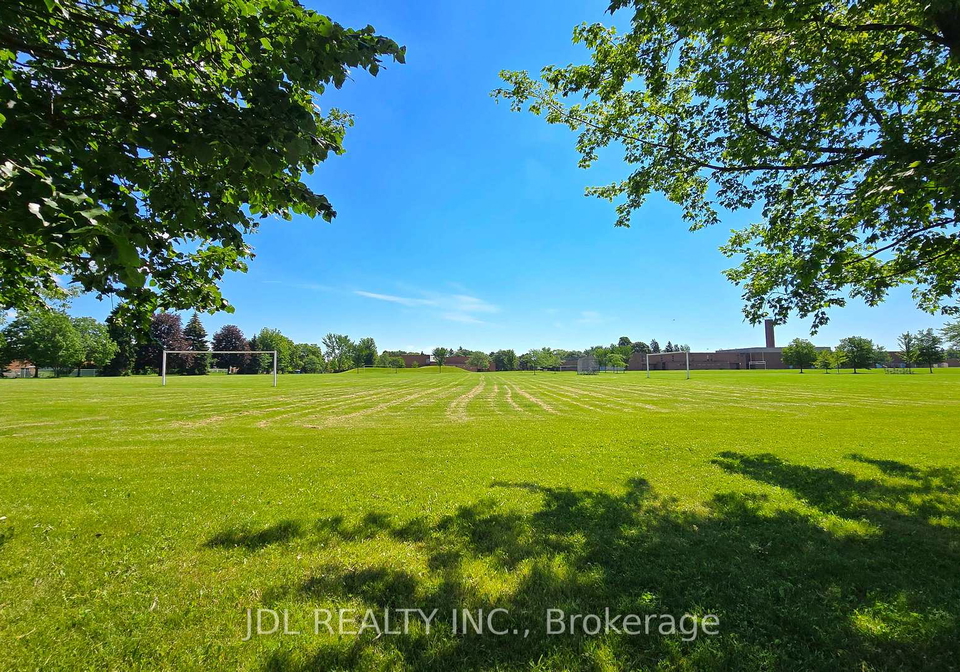 233-fairglen-avenue-toronto-scarborough-ontario-e13503310
