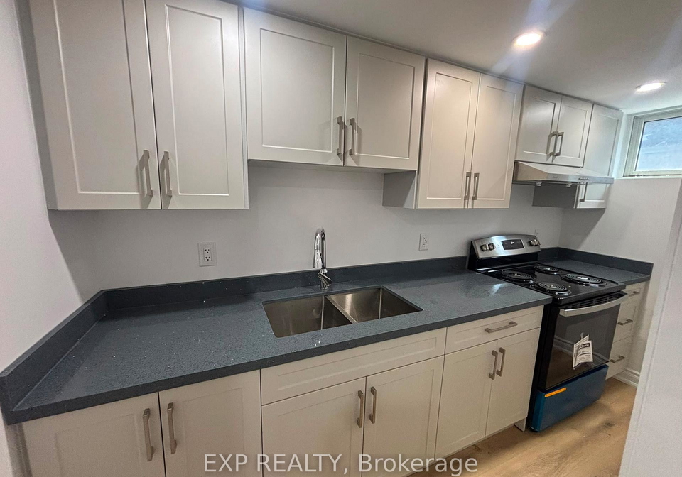 564-central-park-boulevard-n-oshawa-ontario-e13503412