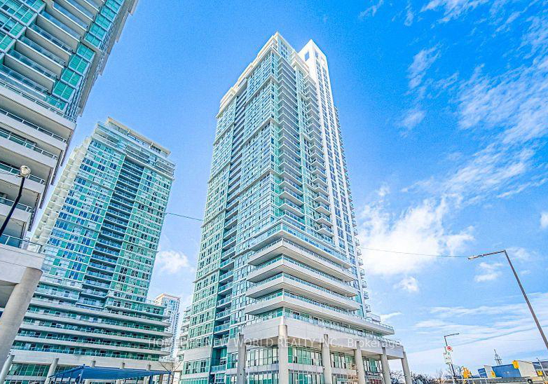 70-town-centre-court-toronto-scarborough-ontario-e13503496