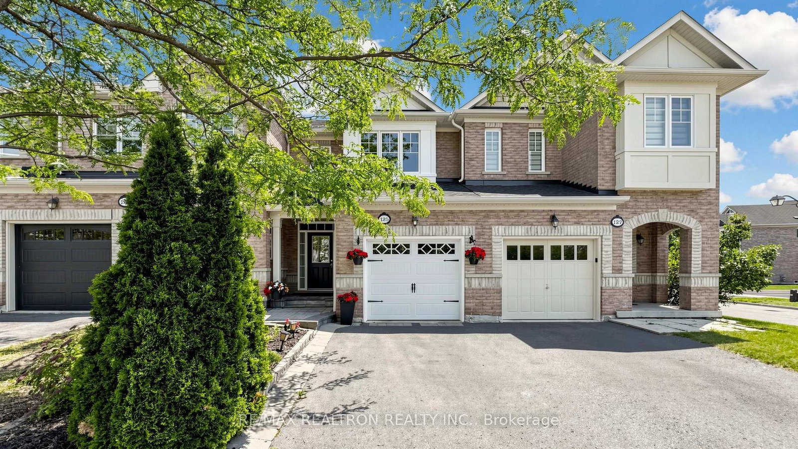125-silverwood-circle-ajax-ontario-e13503542