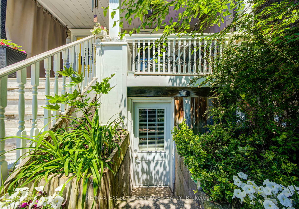 20-corley-avenue-toronto-toronto-ontario-e13503756