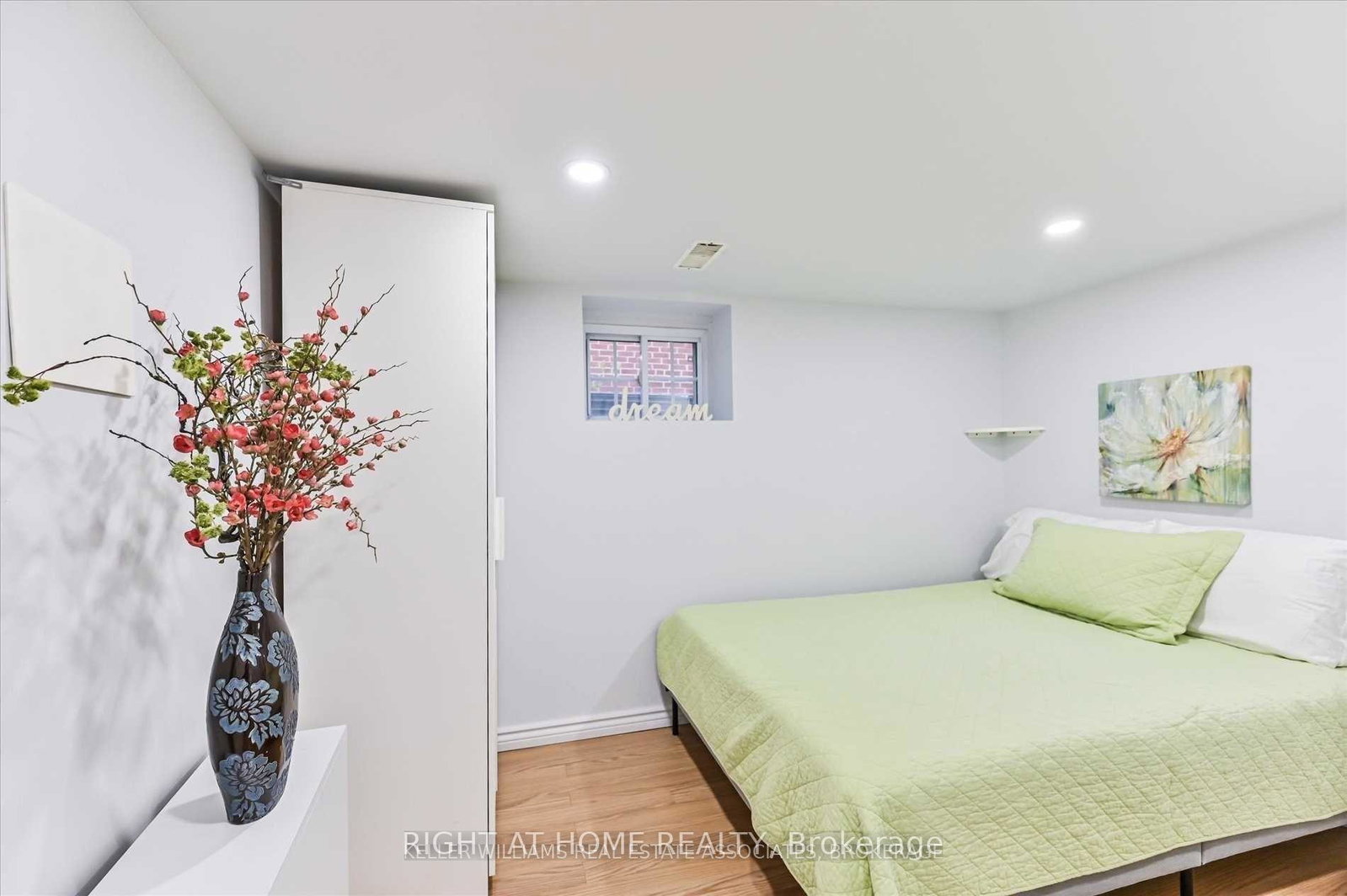 40-plaxton-drive-toronto-east-york-ontario-e13504760