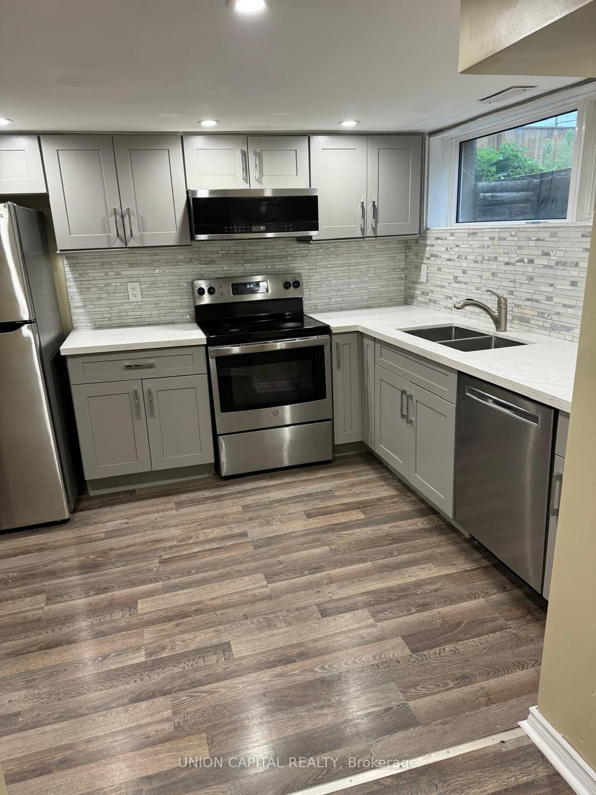 427-rossland-road-w-oshawa-ontario-e13504988