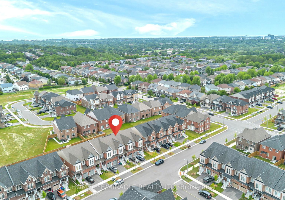 1195-kettering-drive-oshawa-ontario-e13505288