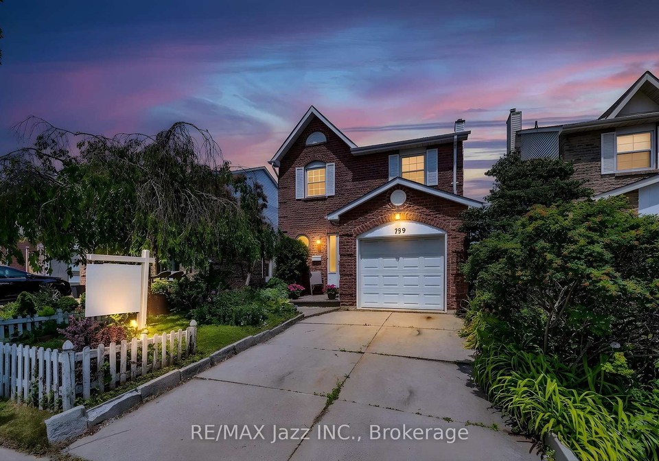759-cobblers-court-pickering-ontario-e13505380