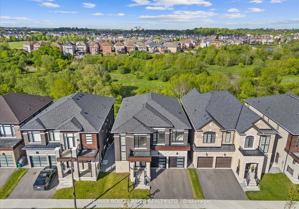 39-armilia-place-whitby-ontario-e13505550
