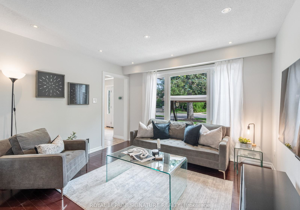 44-kirkdene-drive-toronto-scarborough-ontario-e13505894
