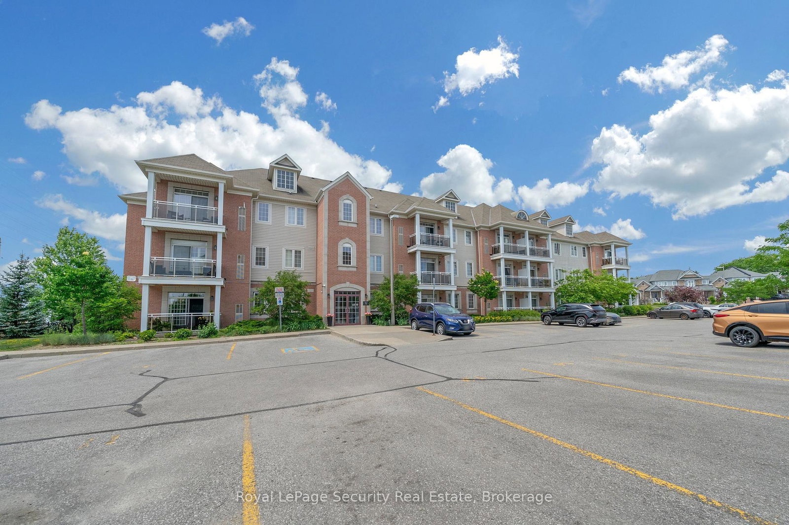 52-harvey-johnston-way-whitby-ontario-e13506204