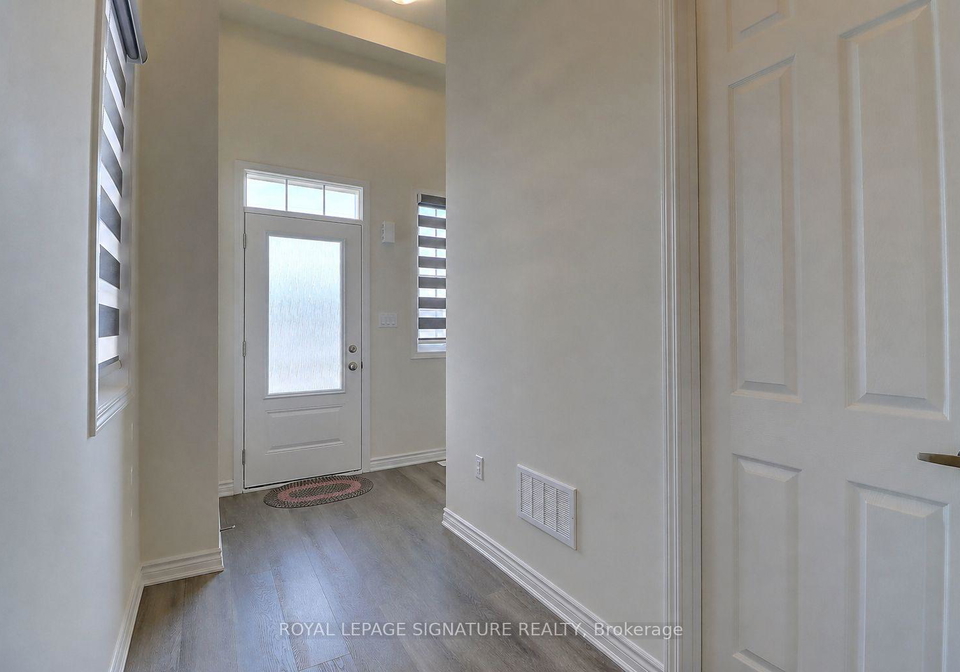 3229-chimney-swift-crescent-pickering-ontario-e13506320