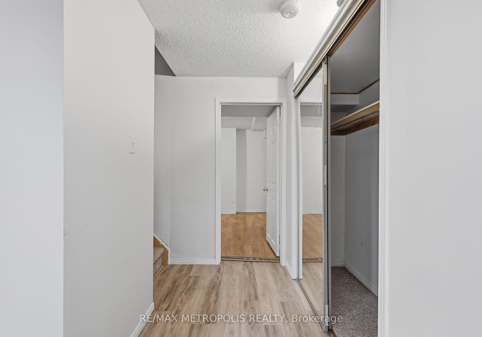 584-strouds-lane-pickering-ontario-e13506334