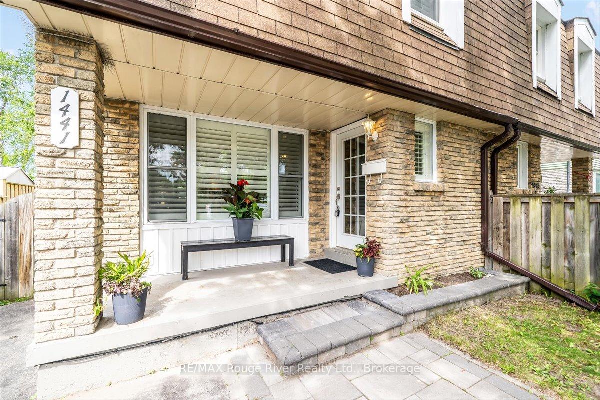 1441-wecker-drive-oshawa-ontario-e13506932