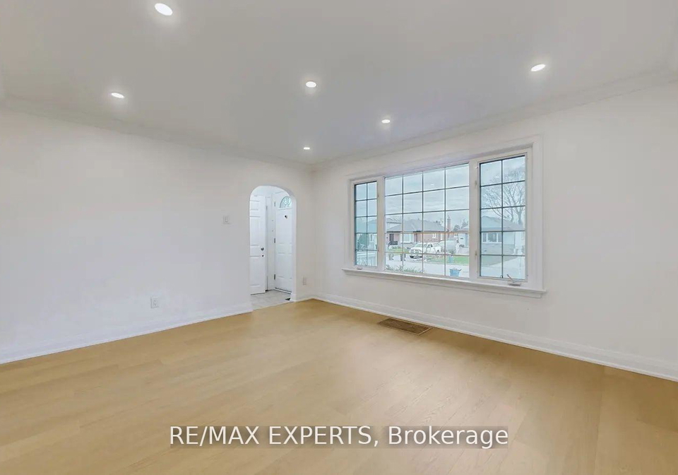 117-marchington-circle-toronto-scarborough-ontario-e13507350