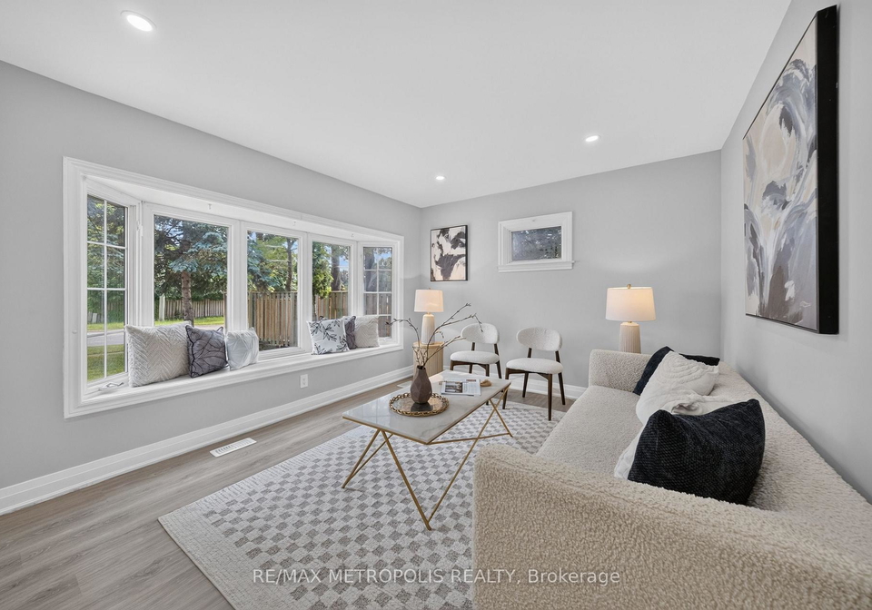 208-palmerston-avenue-whitby-ontario-e13507556