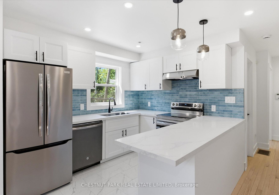 1-agnes-lane-toronto-toronto-ontario-e13508398