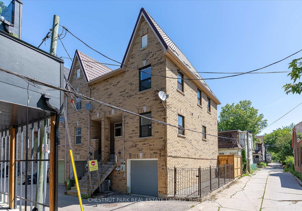 1-agnes-lane-toronto-toronto-ontario-e13508398