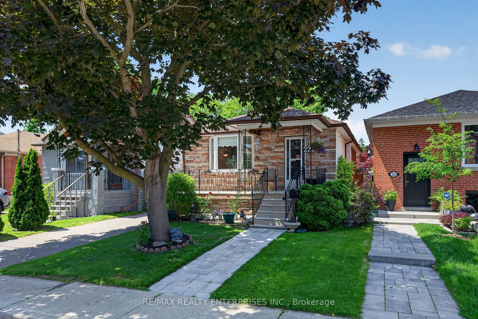 22-atlee-avenue-toronto-scarborough-ontario-e13508672