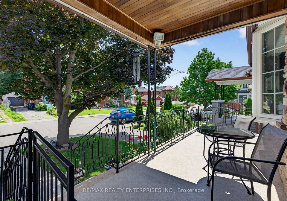 22-atlee-avenue-toronto-scarborough-ontario-e13508672