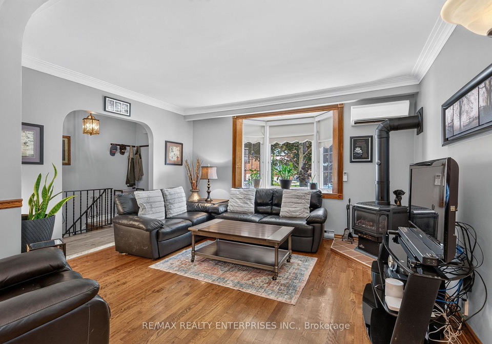 22-atlee-avenue-toronto-scarborough-ontario-e13508672