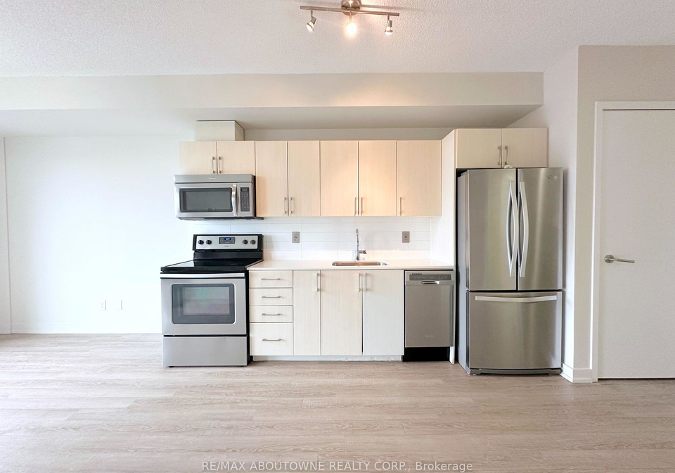 763-woodbine-avenue-toronto-toronto-ontario-e13508996