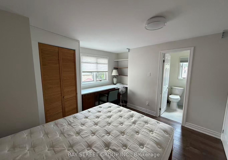 19-dunsfold-drive-toronto-scarborough-ontario-e13509282