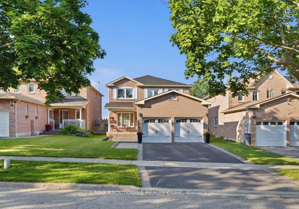 45-willcocks-crescent-ajax-ontario-e13509290
