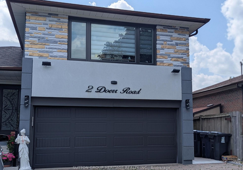 2-doerr-road-toronto-scarborough-ontario-e13509598