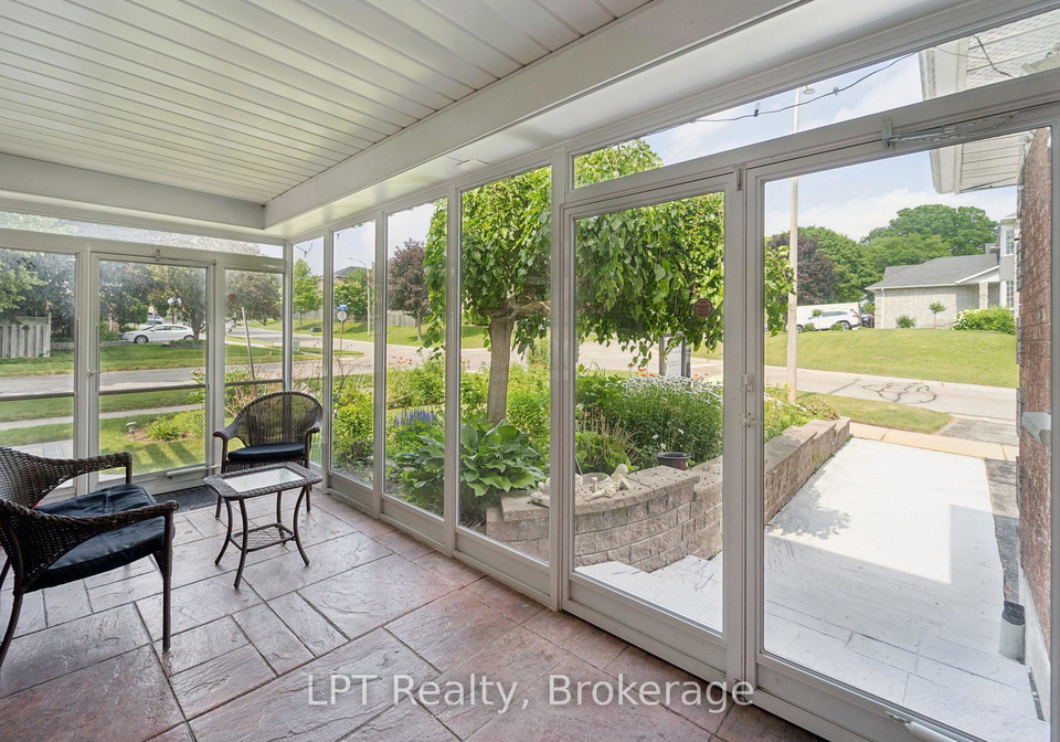 1-mayfield-crescent-whitby-ontario-e13511170