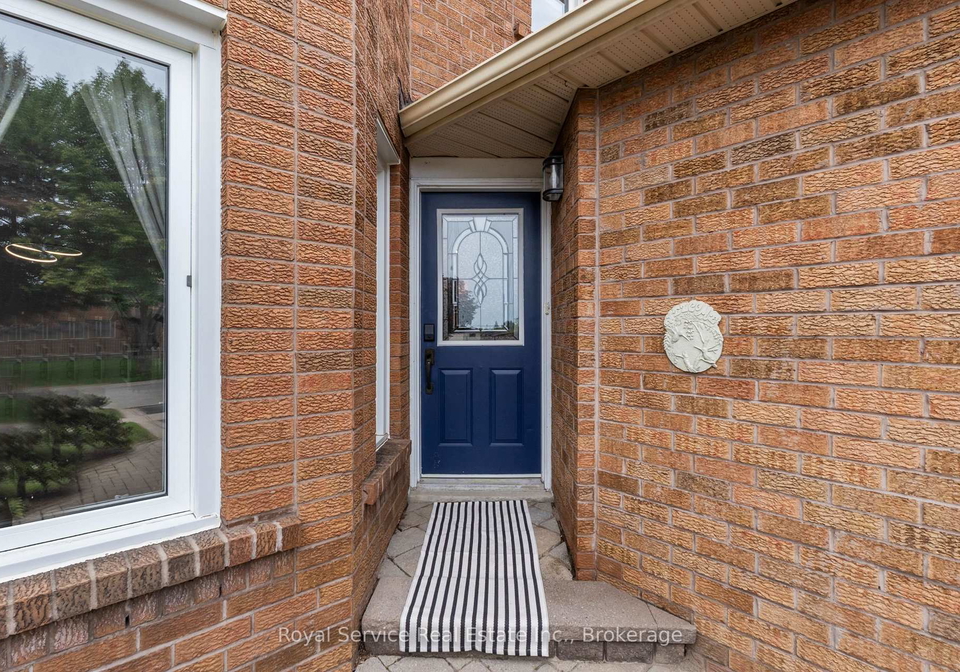 56-stanford-crescent-clarington-ontario-e13511266