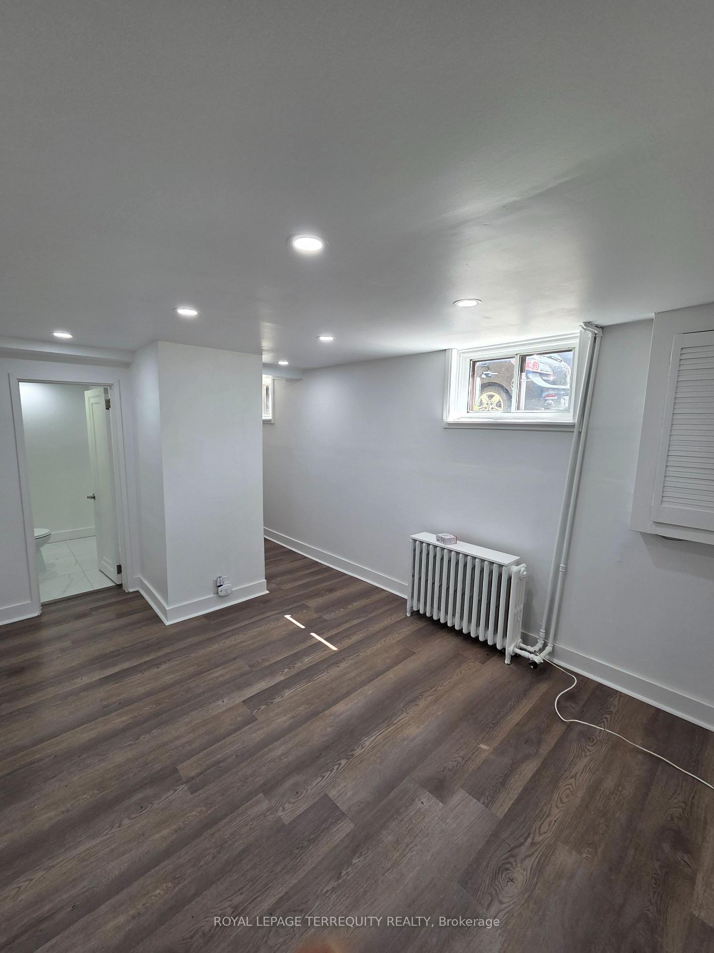 214-clonmore-drive-toronto-scarborough-ontario-e13511400